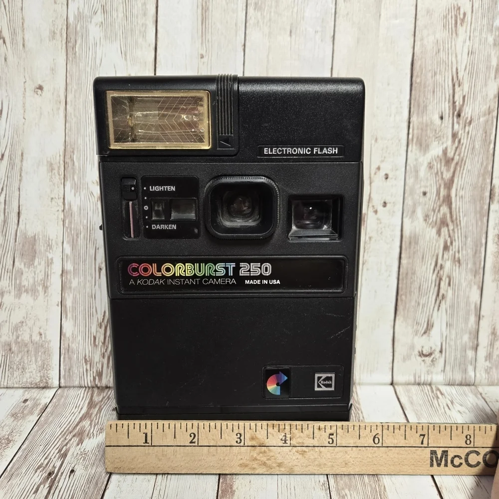 Vintage Kodak Colorburst 250 Instant Camera Electronic Flash Tested Made in USA